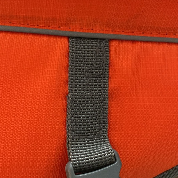 Outward Hound Granby Dog Life Jacket - Picture 12 of 14